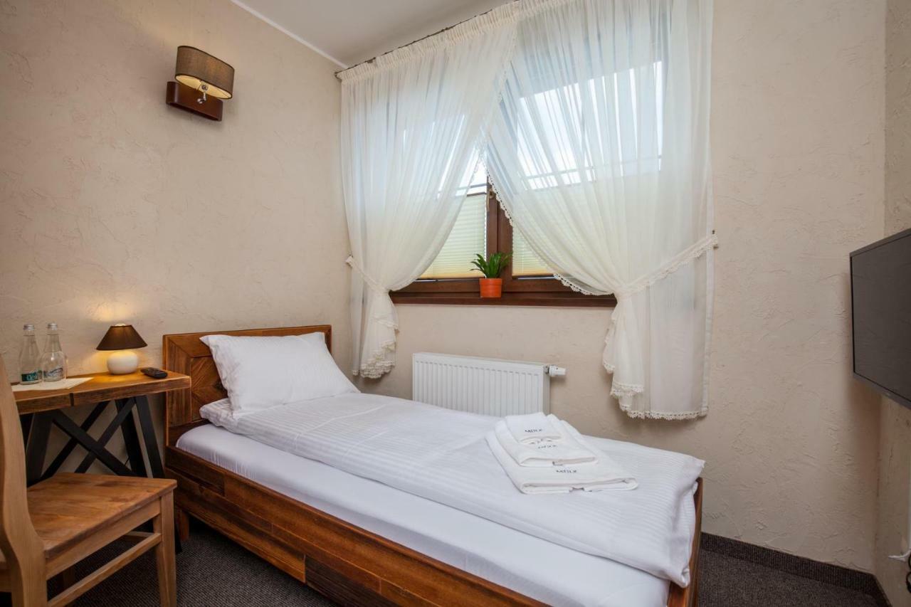 Mulk Checz Kaszebsko Bed & Breakfast Myszewko ภายนอก รูปภาพ